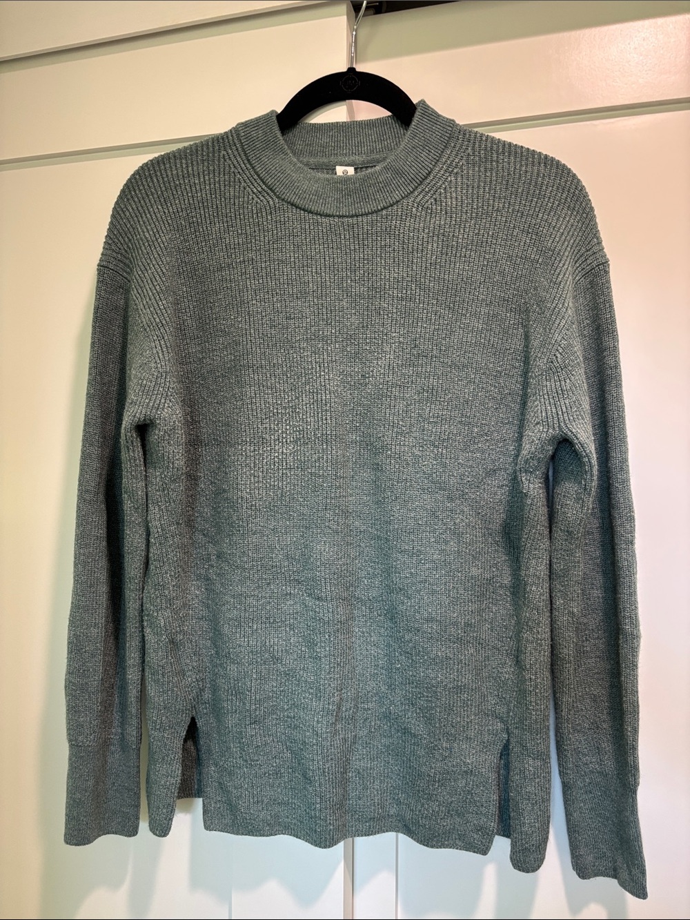 lululemon athletica Ribbed Crewneck Sweater in Heather Teal Size 4